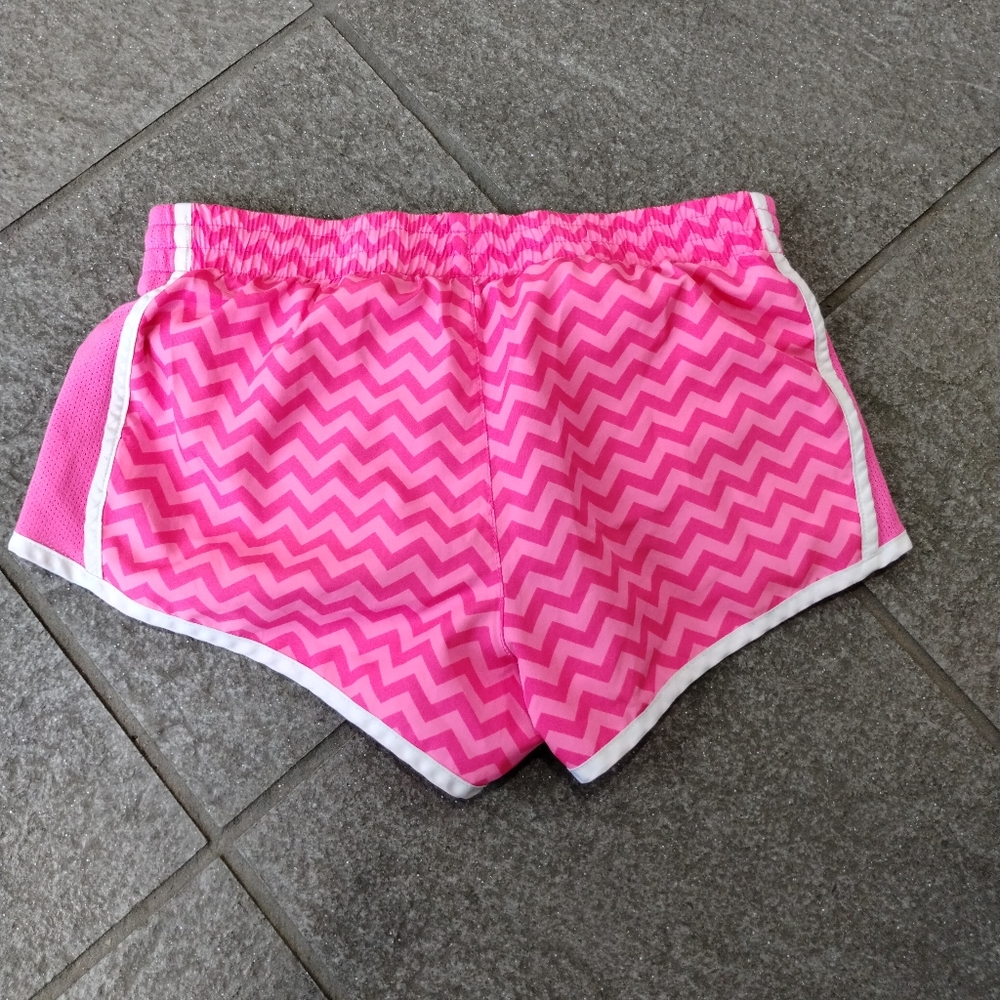 •So Athletic Hot Pink zig zag Shorts Girl Small - Picture 6 of 8